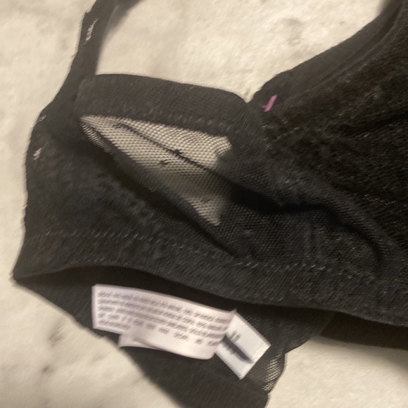 Auden - Picture 16 of 16